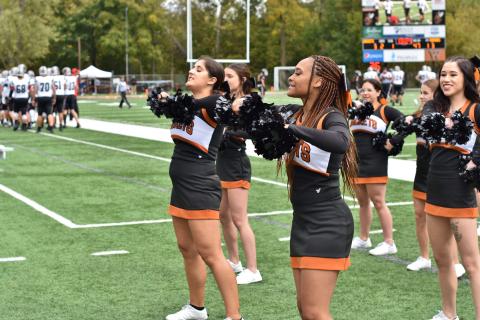 Waynesburg University cheerleaders during 2022 Homecoming