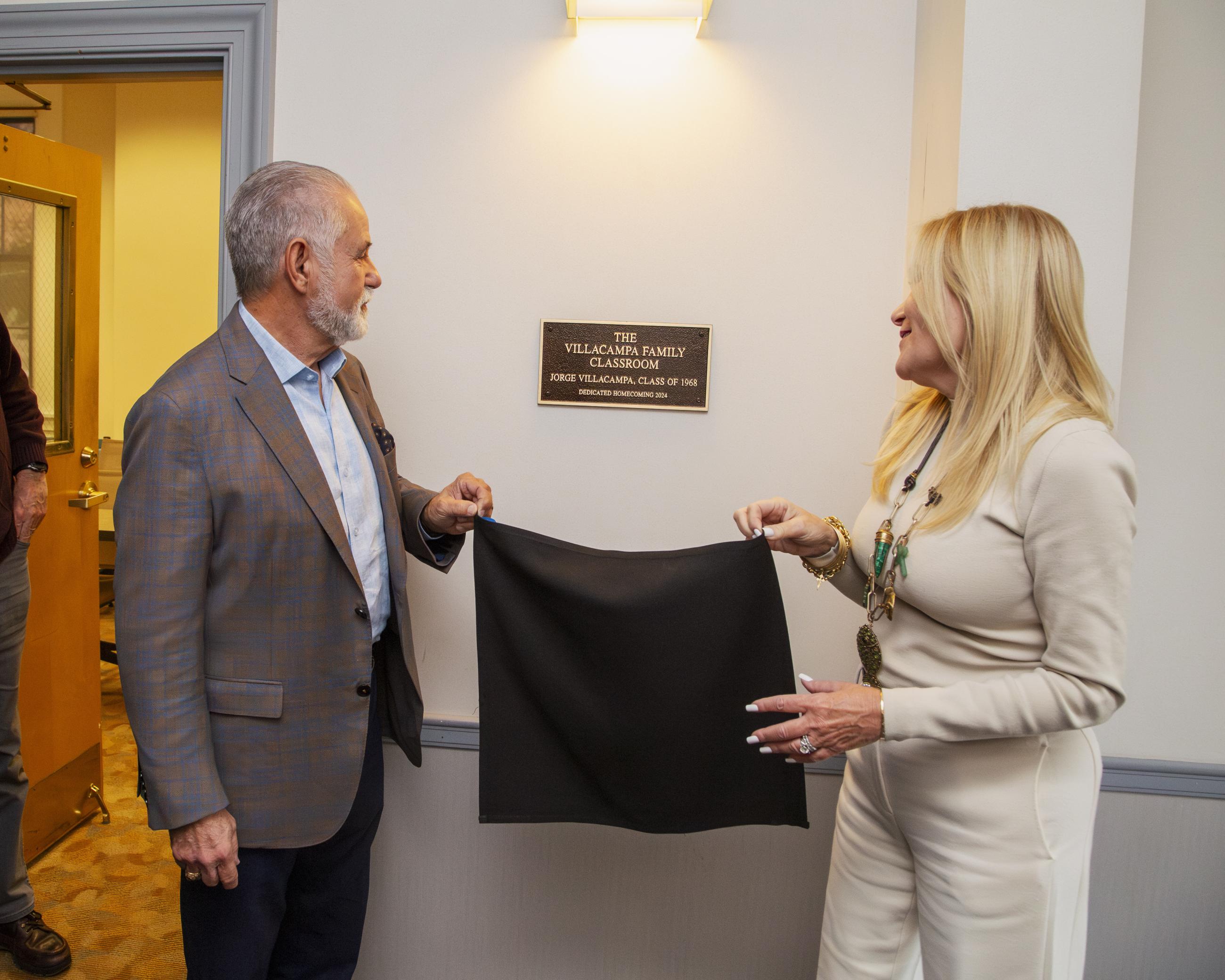 Dedication of The Villacampa Family classroom in Hanna Hall 204